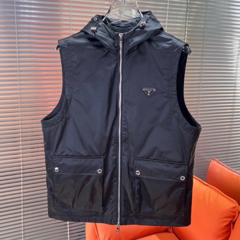 Men's Black Hooded Vest